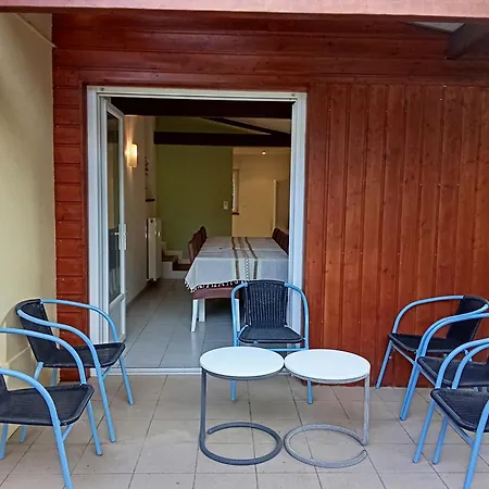 Maison Du Sacre-coeur * Lourdes